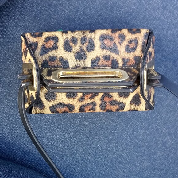 Betsy Johnson leopard crossbody bag with jeweled design - Picture 5 of 9